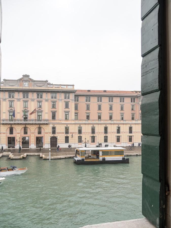 Grand Canal By Wonderful Italy Venice